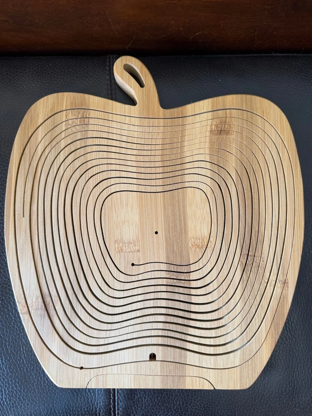 Bonnie & Pop NY Apple Shaped Collapsable Wooden Basket, Trivet or Cutting Board